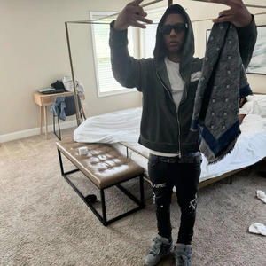 Crystal Lakes (feat. Glokk40spazz) (Explicit)