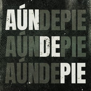 Aún de Pie