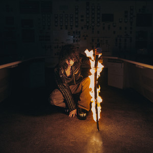 Dancing with your eyes closed (Explicit)