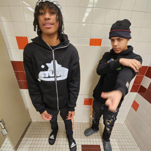 Spazzout (feat. YUNGXCHICO) (Explicit)