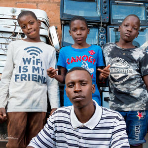 Rush (feat. Blacklazarus, Charma Breezy & Snik Lee)