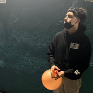 Steady ina field (Explicit)