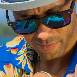 Siento Mariposas Contigo (feat. speekie) (Studio Version)