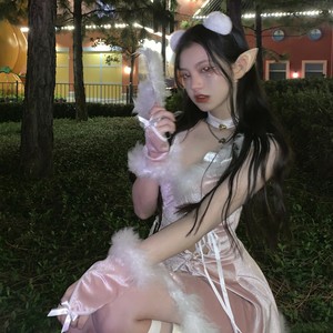 告诉桃花不必再开了 从今以后云中君有瑶