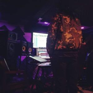 RUNNING WIT THE CHECK (Explicit)