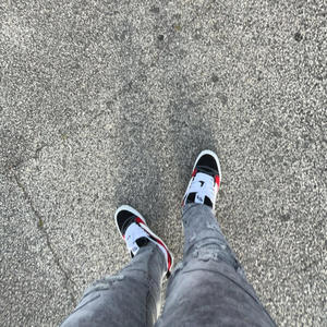 2 Um (feat. PHK Qwan) (Explicit)