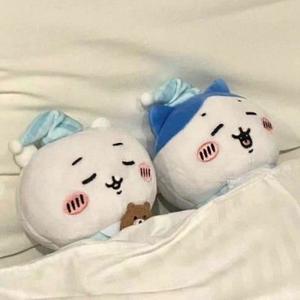 close (feat. maxyne) (Explicit)