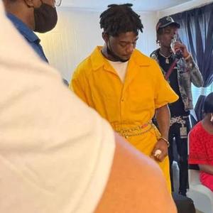 Still thuggin (Explicit)