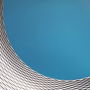 自由すぎる8月の空 (feat. ナクモ)