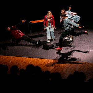 Vilains (Bande originale de la pièce de théâtre 