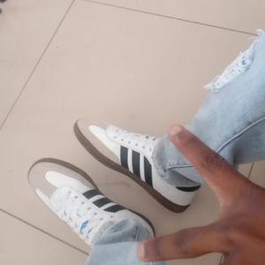 Lacosth SV -Bandido (feat. Wizzy Trap)