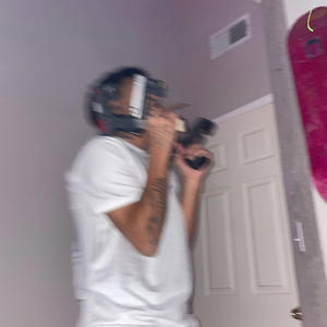 Fake Hoez (feat. LongMoney) (Explicit)