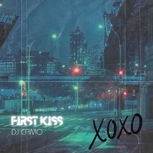 First Kiss (Xoxo)