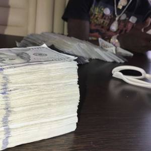 Miss My Dawgs (Explicit)