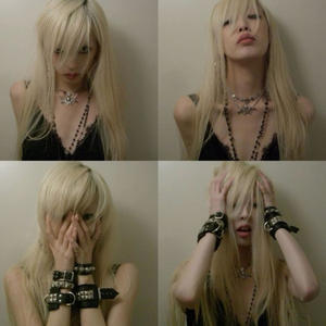 iphone freestyle (Explicit)