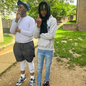 END (feat. SmokeWD) (Explicit)