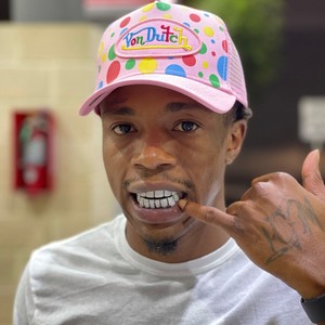 News(feat. Deadend Mal, Hunnidband Skeemo & Latenite) (Explicit)