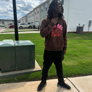 Lavins (feat. Ceezdgaf) (Explicit)