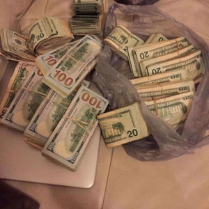 My turn (feat. Hi-class) (Explicit)