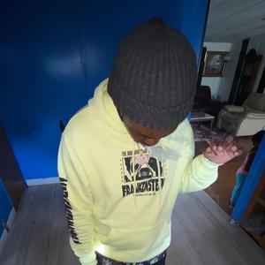 Hit The Cup (feat. Winslo|Explicit)