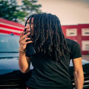 On The Low (Explicit)