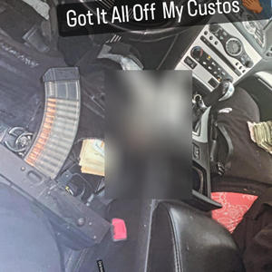 OTM TEE - No Middle Man (feat. SMG Shawn & Cee) (Explicit)