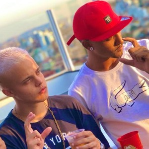 Mente De Vilão(feat. Mc Saci , Mc Faelzin , Mc Faha & Dj Arthuziin) (Explicit)