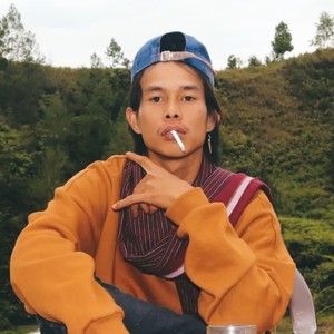 Look, I'm Messy (Explicit)