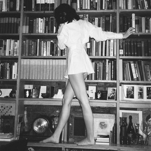 Ella Hunt - Fair Weather Lover