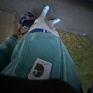 Fish chips and toes (Explicit)