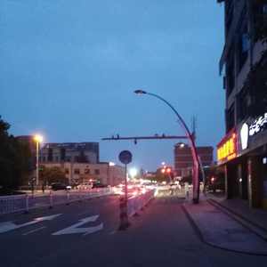 浙北，没有黑白怪兽也没有彩色英雄