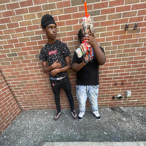 look at me (feat. jig5k & 762perry) (Explicit)