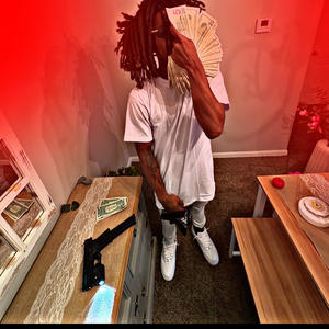 NIKE TECH (feat. Luh Ivo) (Explicit)