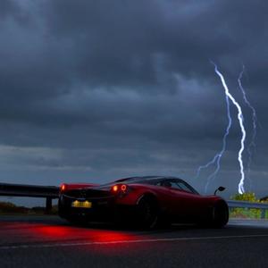 Thunderstorm (feat. Slowymane)