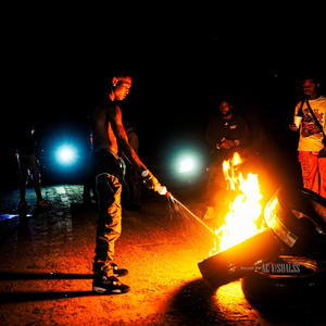 Make It EZ (feat. Bigbosse8) (Explicit)