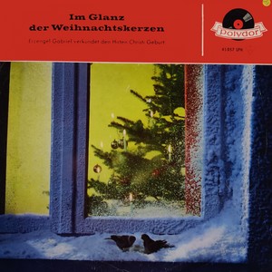 O Du Fröhliche/Es Ist Ein Ros' Entsprungen/Morgen, Kinder, Wird's Was Geben/Ihr Kinderlein Kommet/Vom Himmel Hoch/O Tannenbaum/Süßer Die Glocken Nie Klingen/Kling, Glöckchen, Kling/Kommet Ihr Hirten/Stille Nacht
