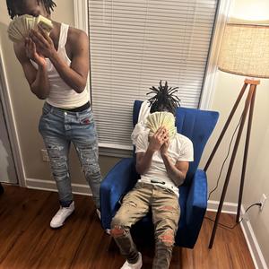 FREE BABYBLO (feat. Yeennhavin) (Explicit)