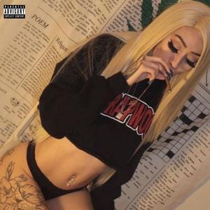 Bad***** (feat. SixyWorld) (Explicit)