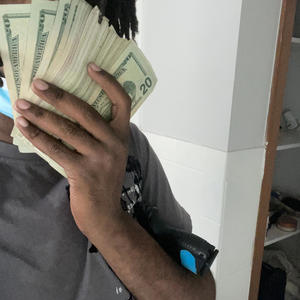 On my grandma (feat. TreyEight BaByfoe) (Explicit)