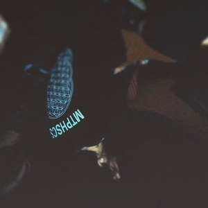 Cracks In The Floor (Explicit)