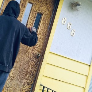 Slow Down (feat. Prada West) (Explicit)