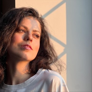 живи, кохай, співай