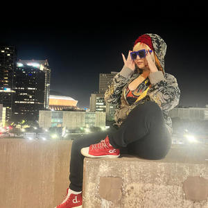 On hennything (Explicit)