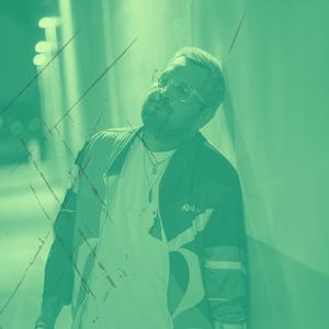 Hearts Grow Cold (feat. Matthew Little) (Explicit)