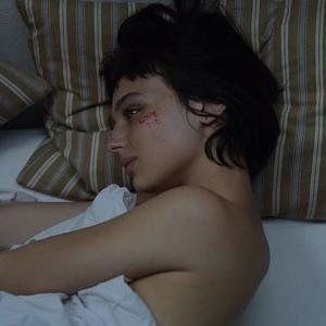 why this hoe so distant (Explicit)