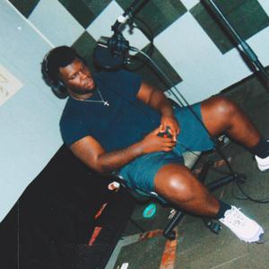 Bottom Flo(feat. Luh Frank) (Explicit)