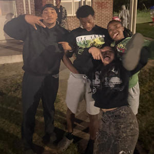 on POPE dr. (feat. k5, lil gizz & gaboskii) (Explicit)