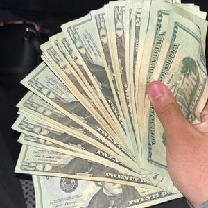 Boss Life (feat. HRV Hammy) (Explicit)