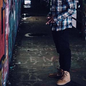 Too many souls (feat. Champagne Duane) (Radio Edit)