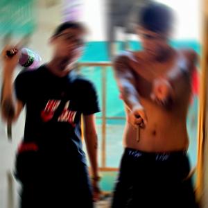 WORKING ME (feat. Yung Chieff) (Spanish Version)